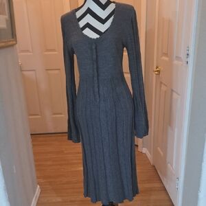 VENUS Charcoal Long Sleeve Dress